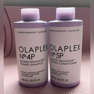 OLAPLEX No.5P Blonde Enhancer Toning Conditioner - Lavender & White